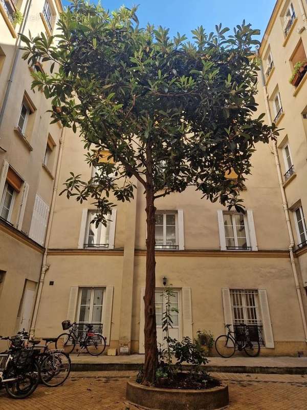 Appartement à PARIS-11E