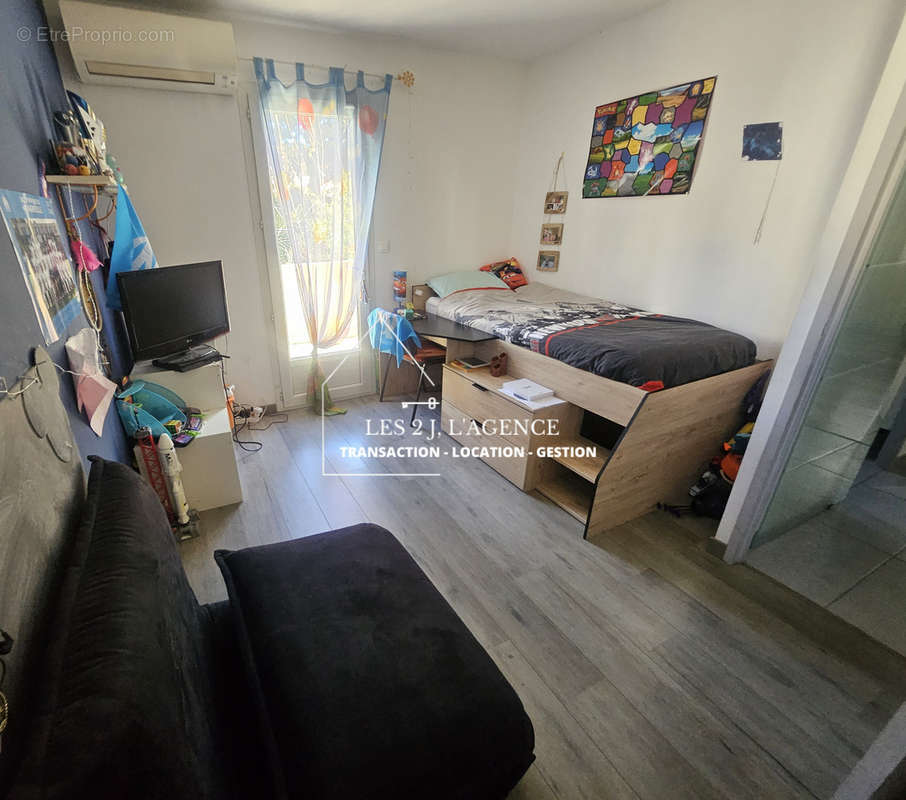 Appartement à MARSEILLE-11E