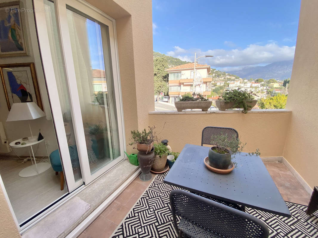 Appartement à ROQUEBRUNE-CAP-MARTIN