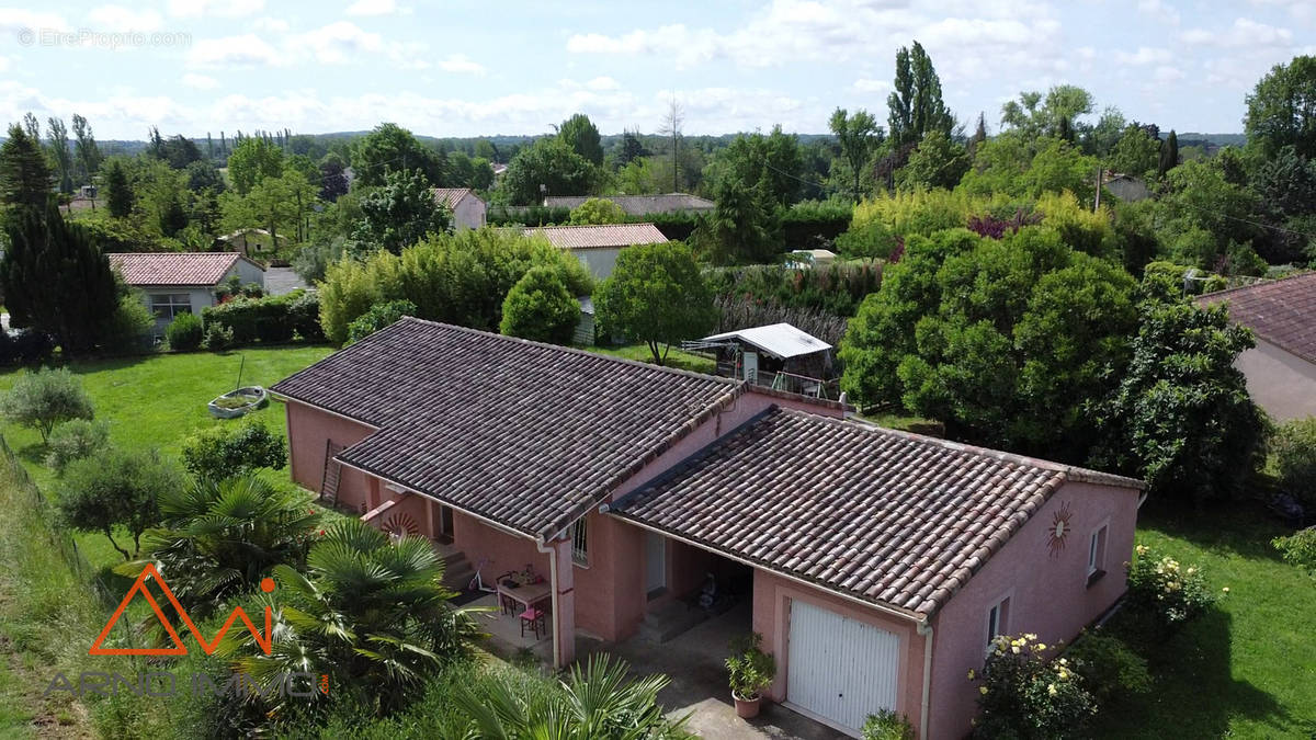 Maison à LABASTIDE-DE-LEVIS