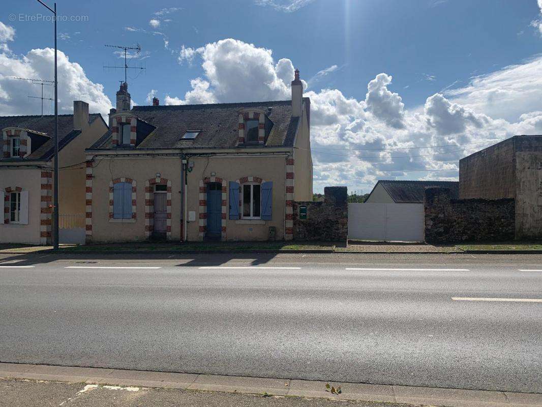 Appartement à SABLE-SUR-SARTHE