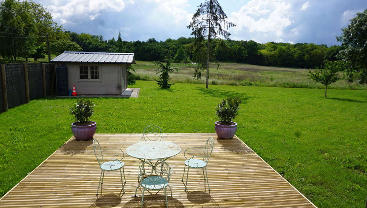 Maison à CORMERY