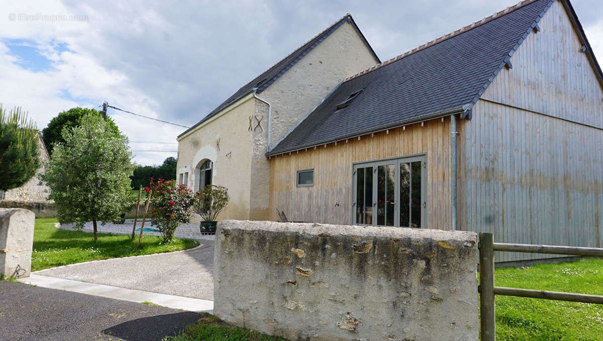 Maison à CORMERY