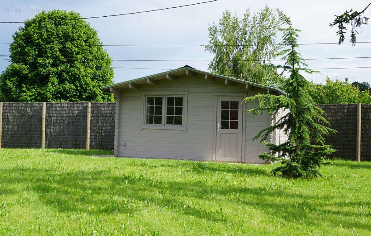 Maison à CORMERY