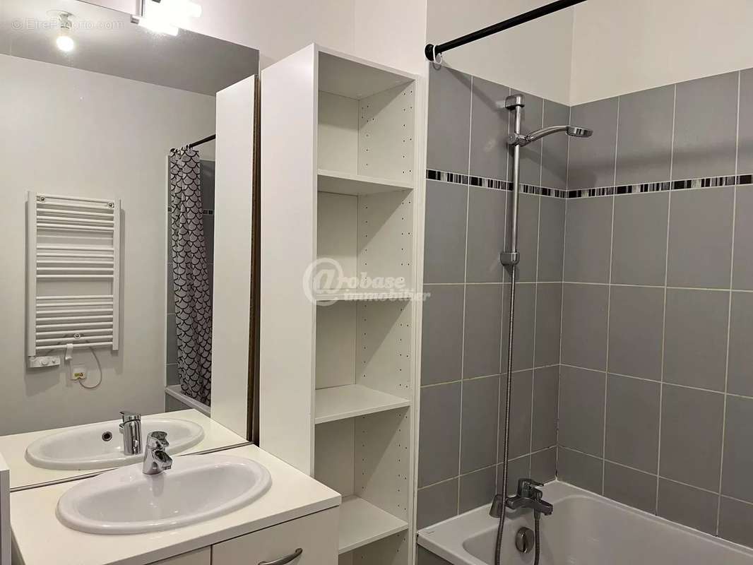 Appartement à MARSEILLE-11E