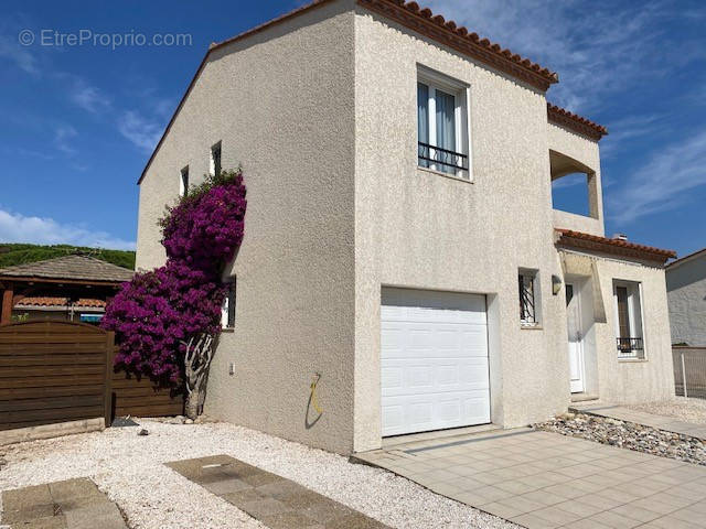 Maison à SAINT-CYPRIEN