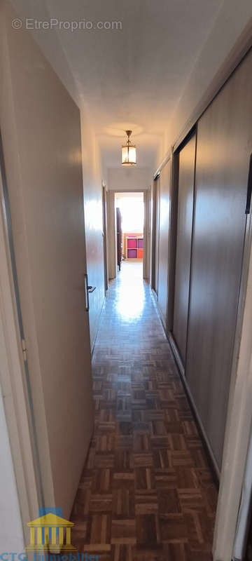 Appartement à MARSEILLE-9E