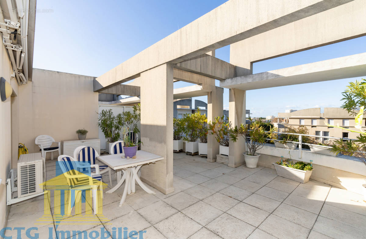 Appartement à MARSEILLE-8E