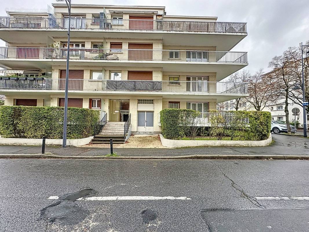 Appartement à MAISONS-ALFORT