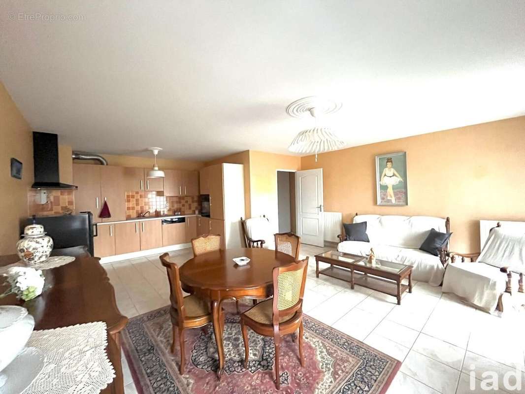 Photo 3 - Appartement à CESSON-SEVIGNE