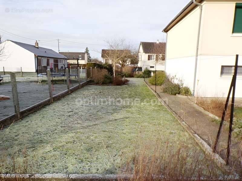 Maison à COSNE-COURS-SUR-LOIRE