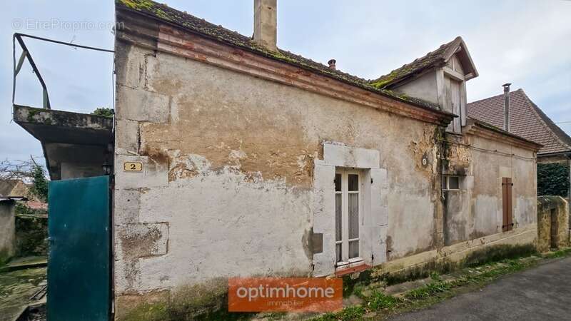 Maison à SOUVIGNY