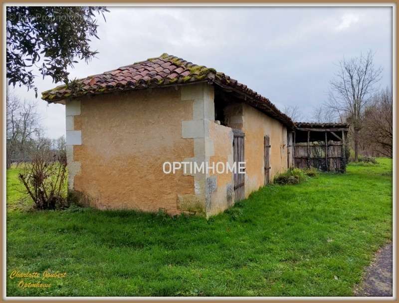 Maison à CHALAIS