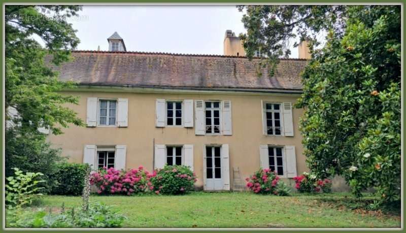 Maison à CHALAIS