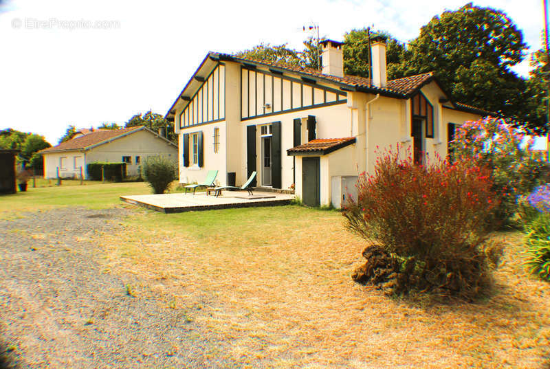 Maison à LABOUHEYRE