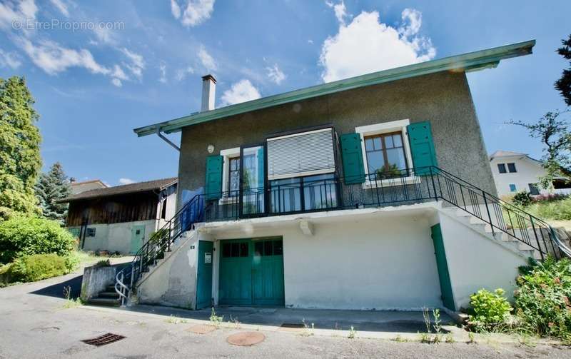 Maison à SAINT-CERGUES