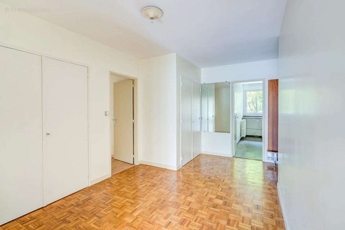 Appartement à SEVRES