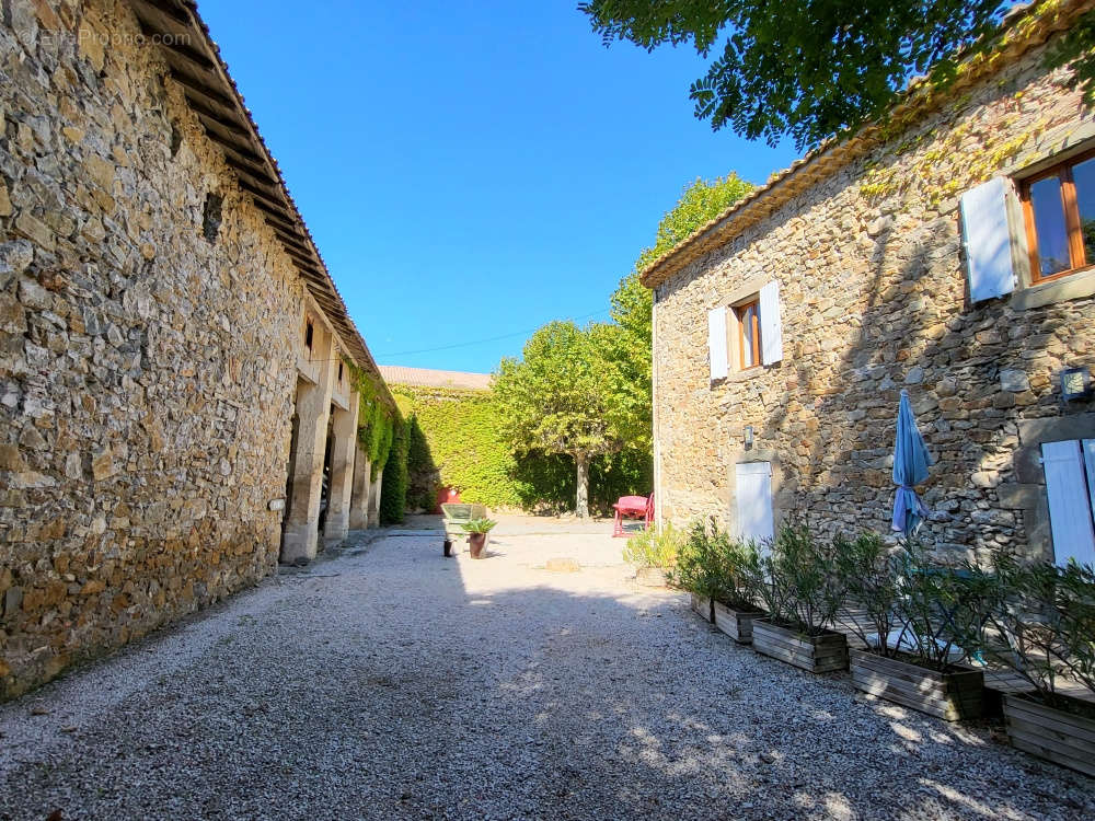 Autre à NARBONNE