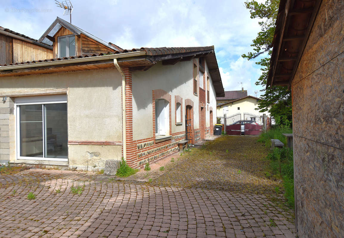 Maison à VERDUN-SUR-GARONNE