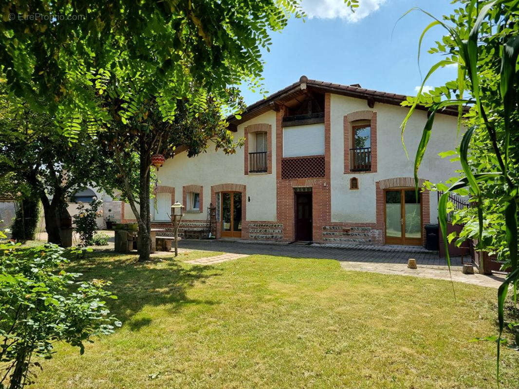 Maison à VERDUN-SUR-GARONNE