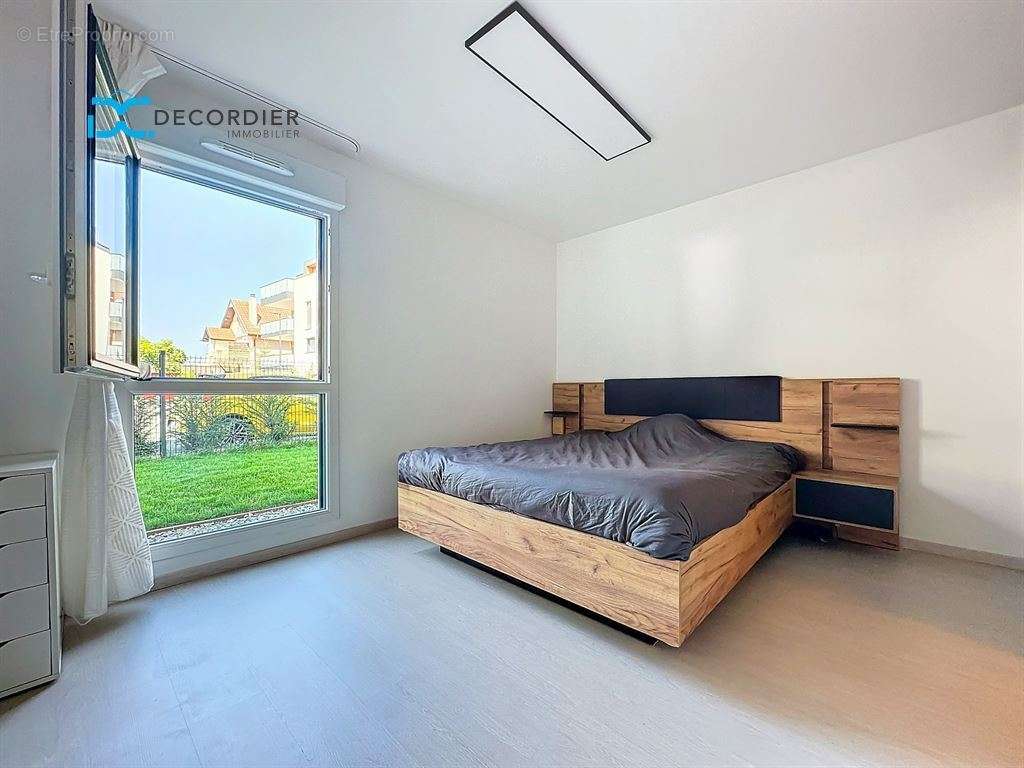 Appartement à EVIAN-LES-BAINS