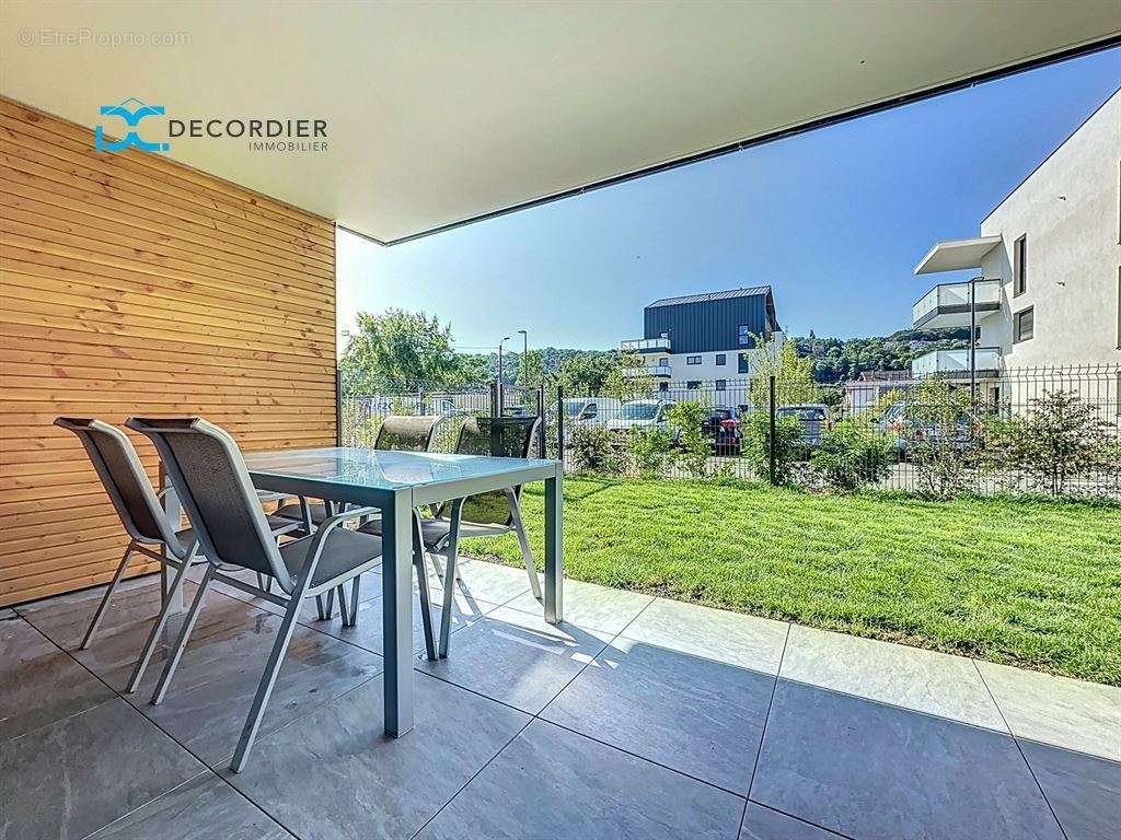 Appartement à EVIAN-LES-BAINS