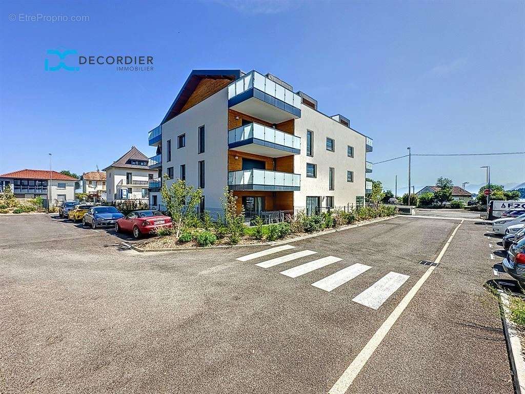 Appartement à EVIAN-LES-BAINS