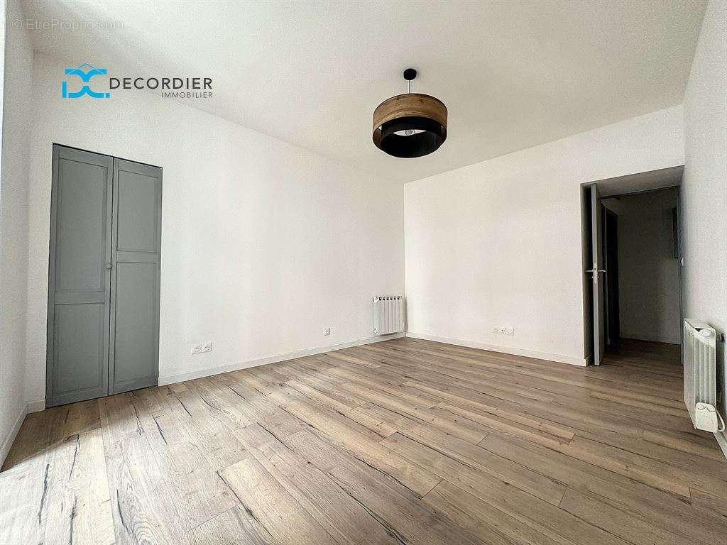 Appartement à EVIAN-LES-BAINS