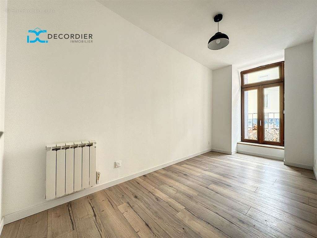 Appartement à EVIAN-LES-BAINS