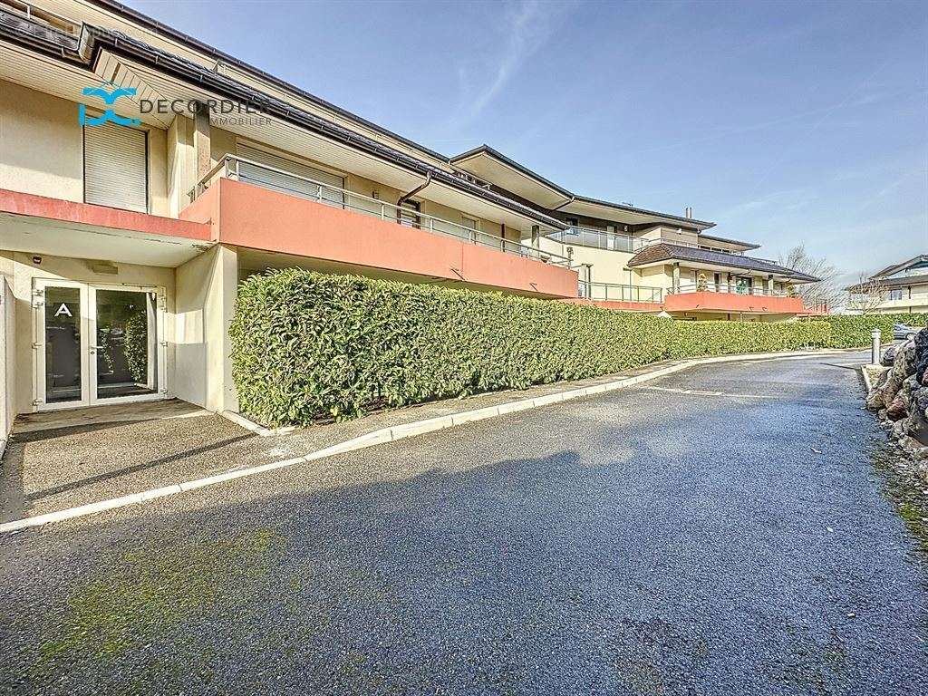 Appartement à EVIAN-LES-BAINS