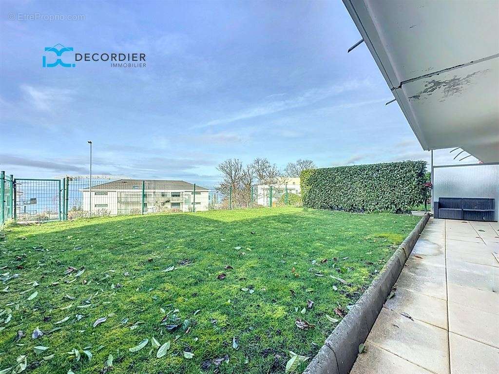 Appartement à EVIAN-LES-BAINS