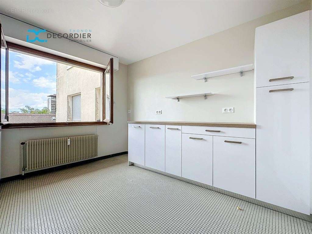 Appartement à THONON-LES-BAINS