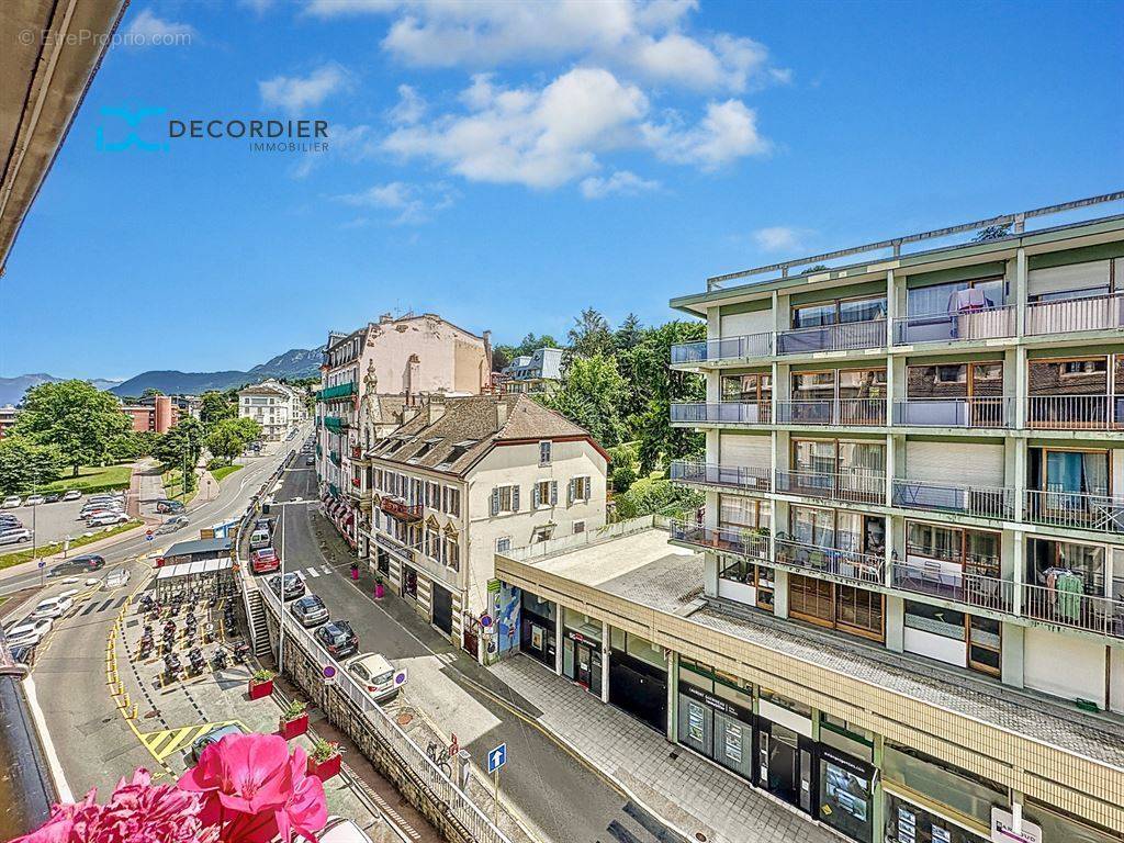 Appartement à EVIAN-LES-BAINS