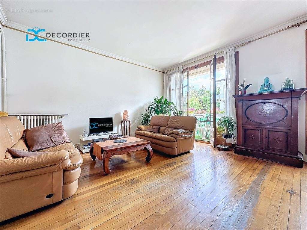 Appartement à EVIAN-LES-BAINS