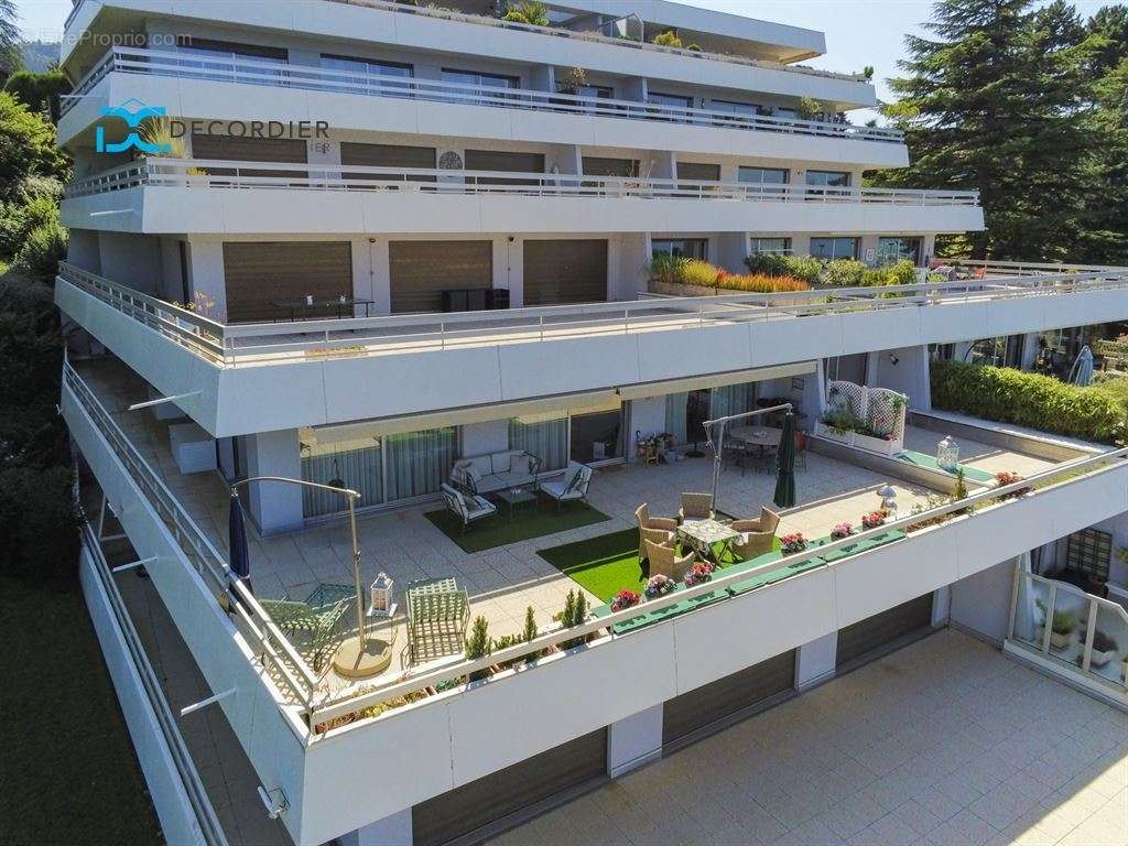 Appartement à EVIAN-LES-BAINS