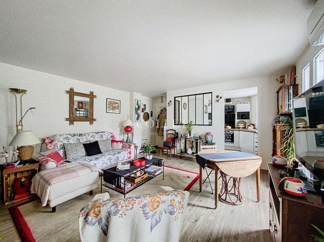 Appartement à SAINT-MAURICE