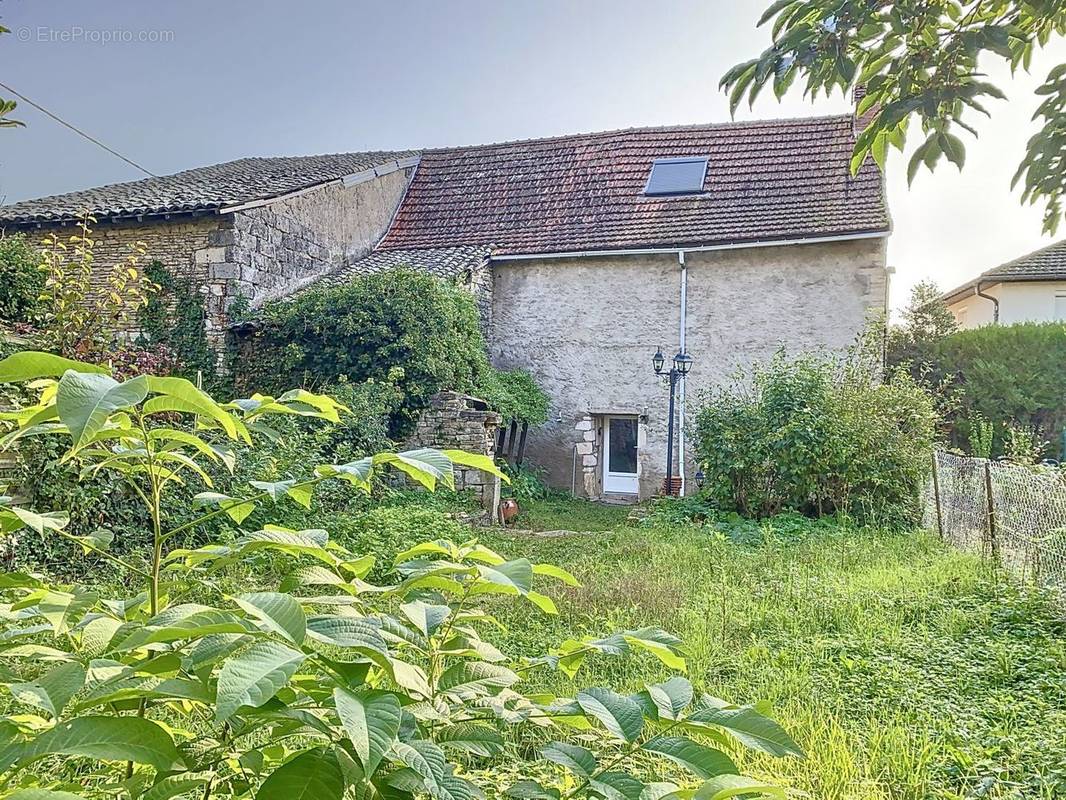 Maison à SENNECEY-LE-GRAND