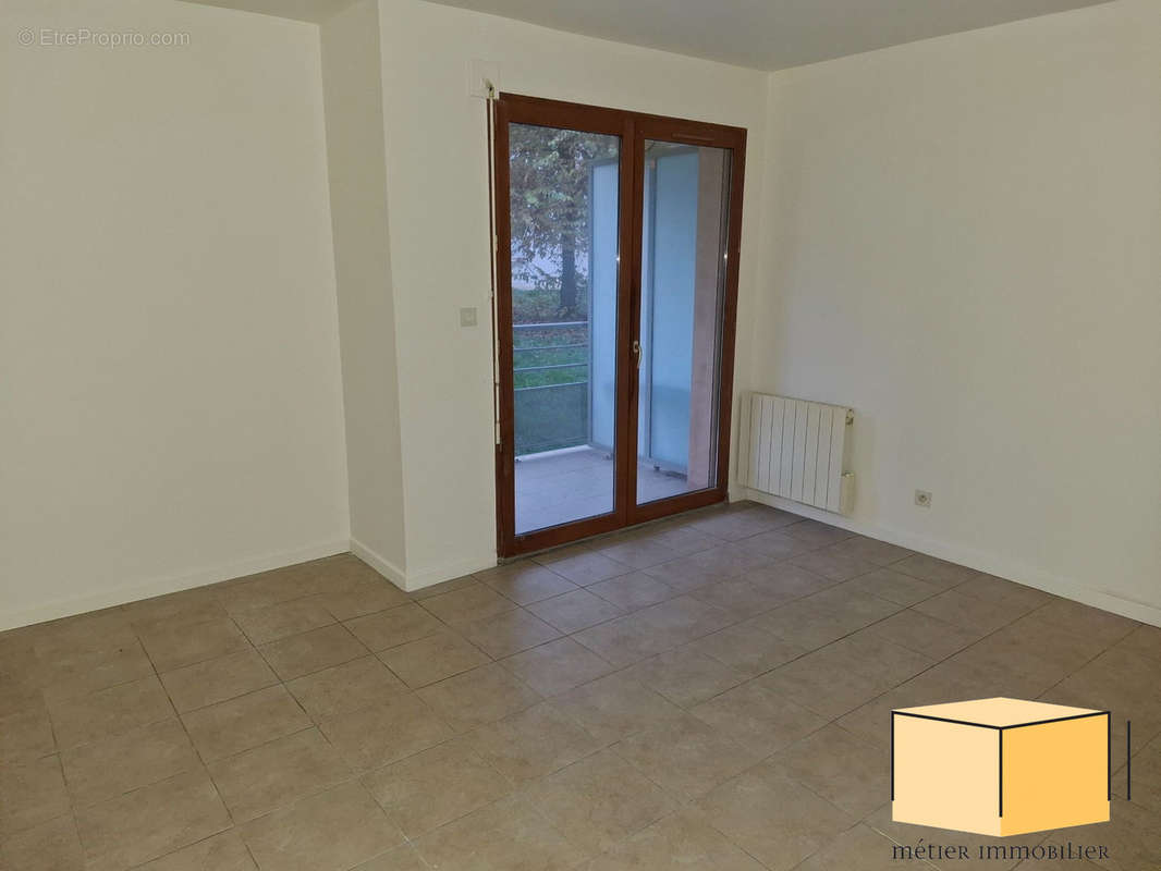 Appartement à VIRIEU-LE-GRAND