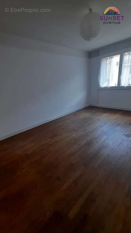 Appartement à BOURG-LA-REINE