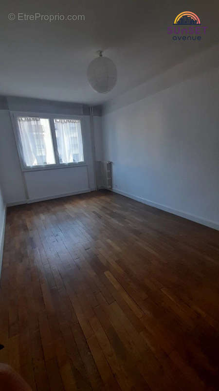 Appartement à BOURG-LA-REINE