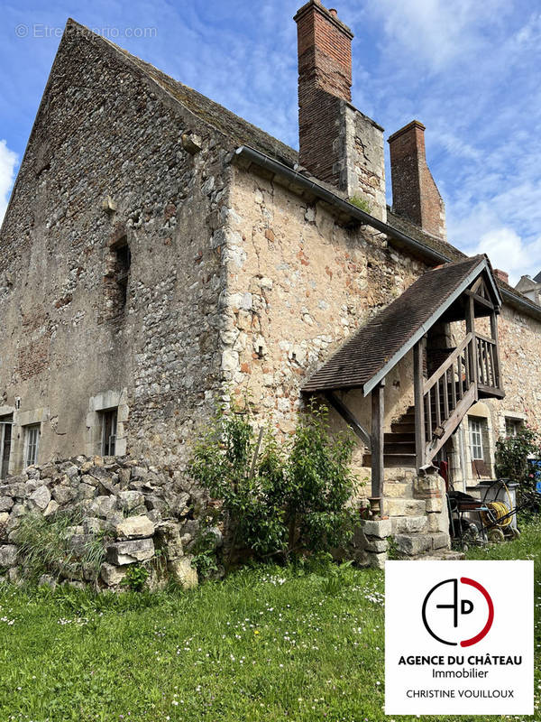 Maison à SAINT-BENOIT-SUR-LOIRE