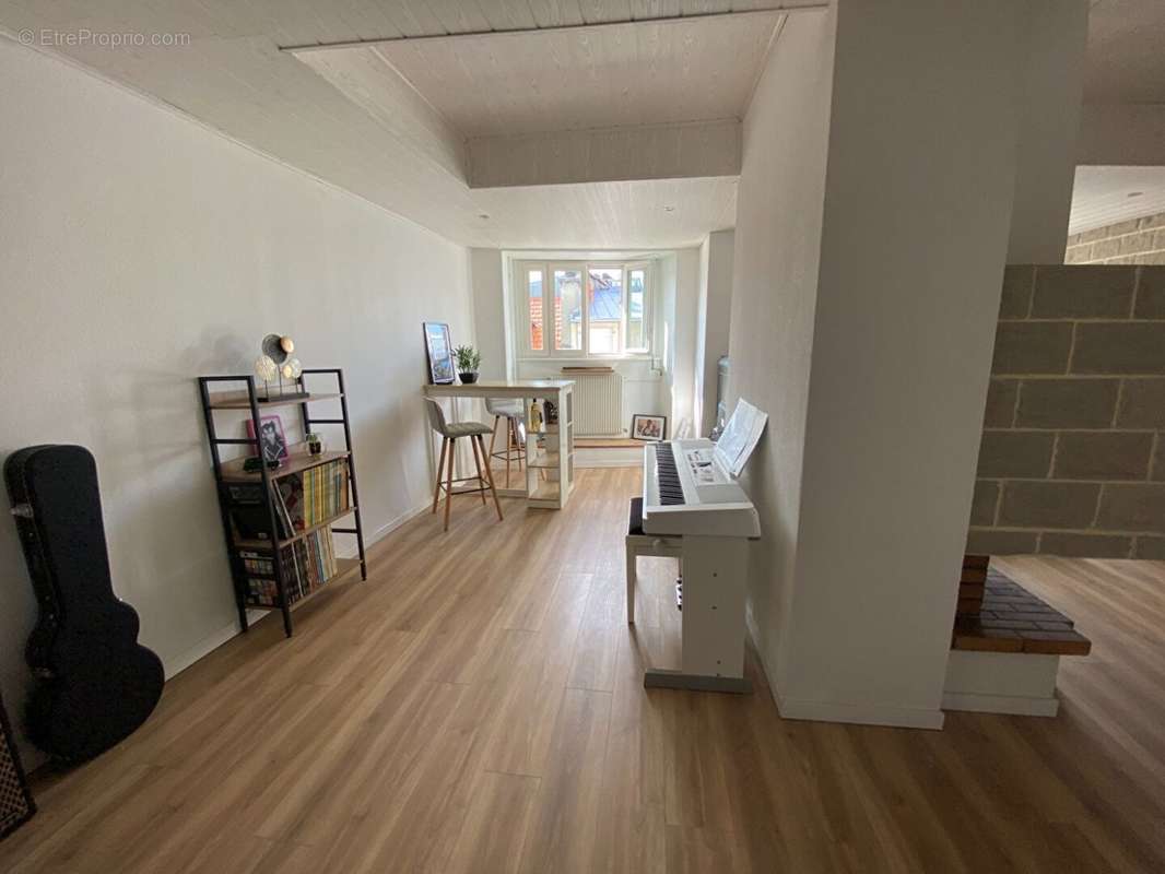 55802524d.jpg - Appartement à PAU