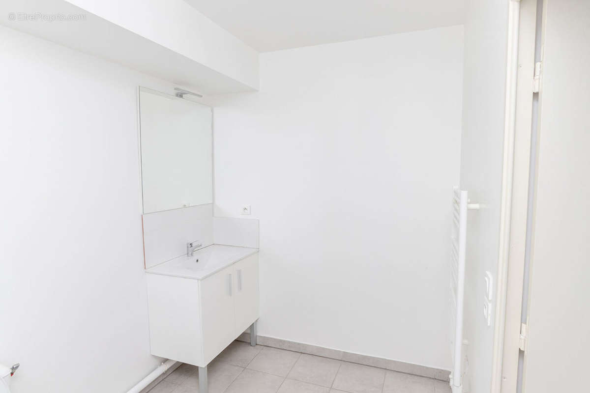 Appartement à MARSEILLE-2E