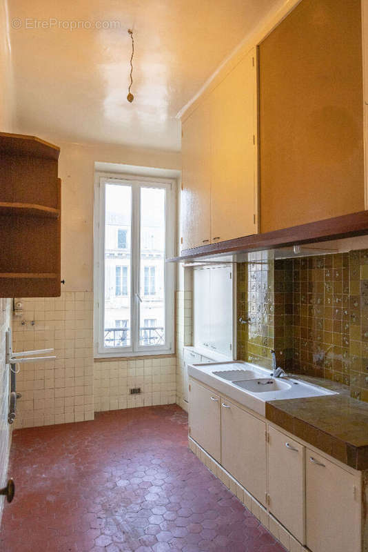 Appartement à MARSEILLE-1E