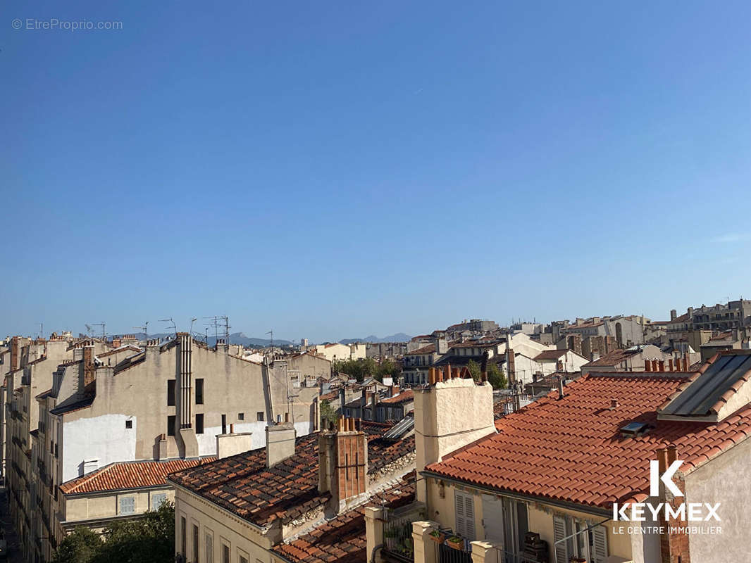 Appartement à MARSEILLE-1E