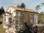 Maison à CHARMES-SUR-RHONE