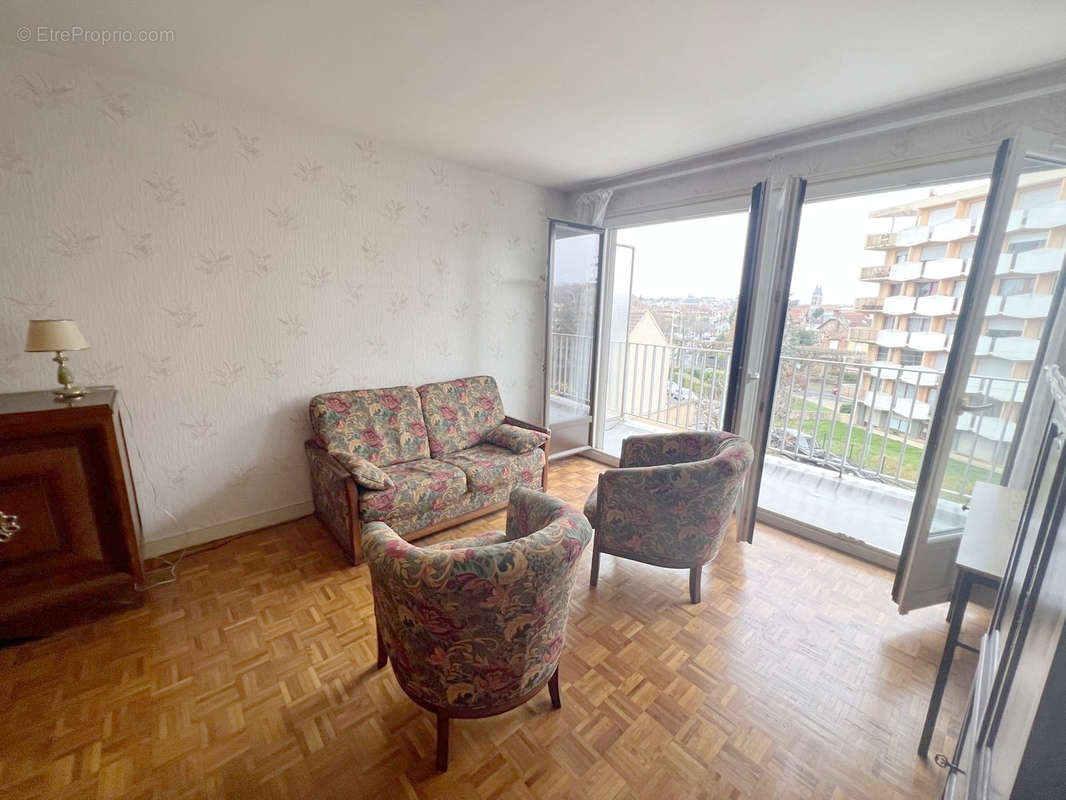 Appartement à MELUN