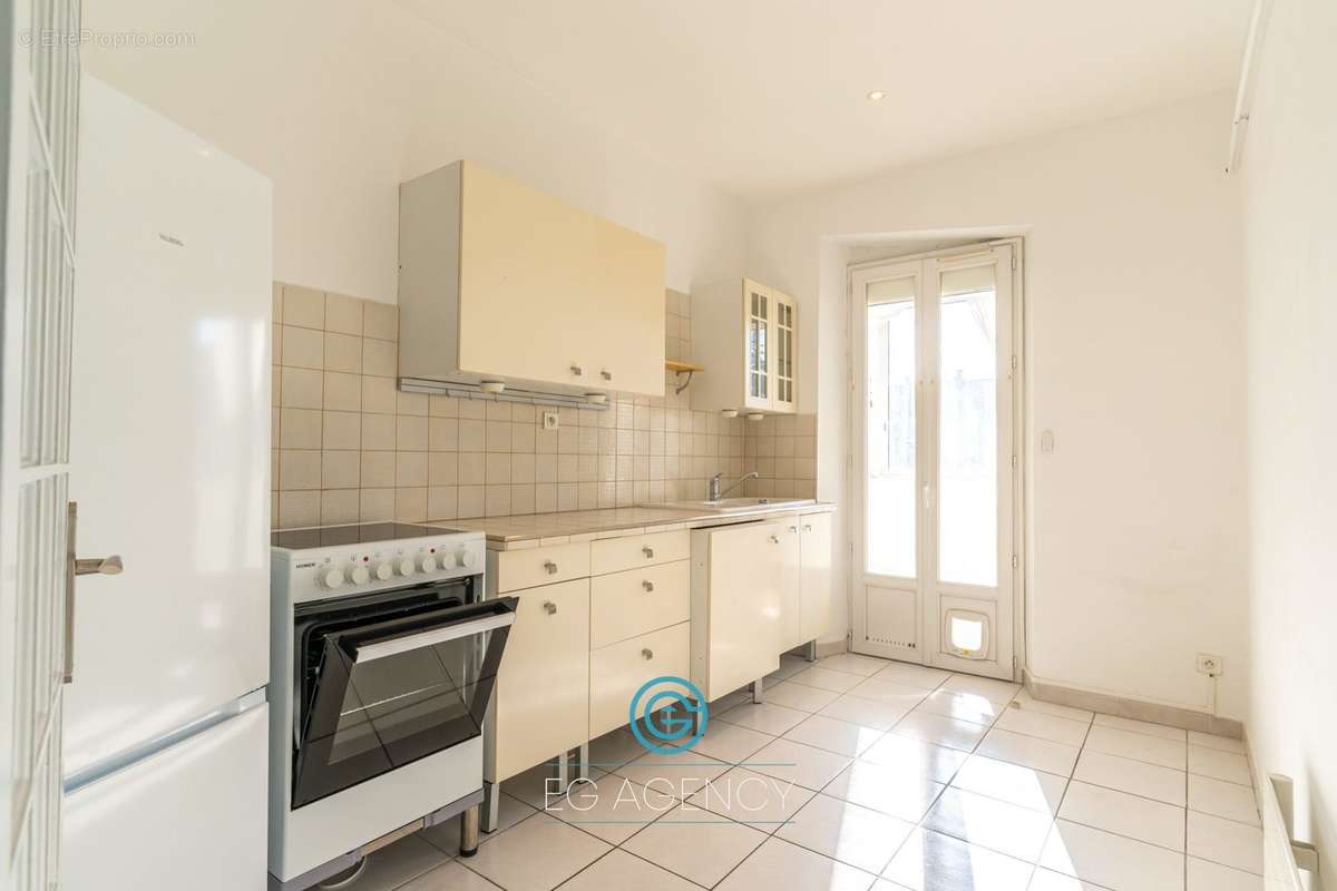 Appartement à MARSEILLE-12E