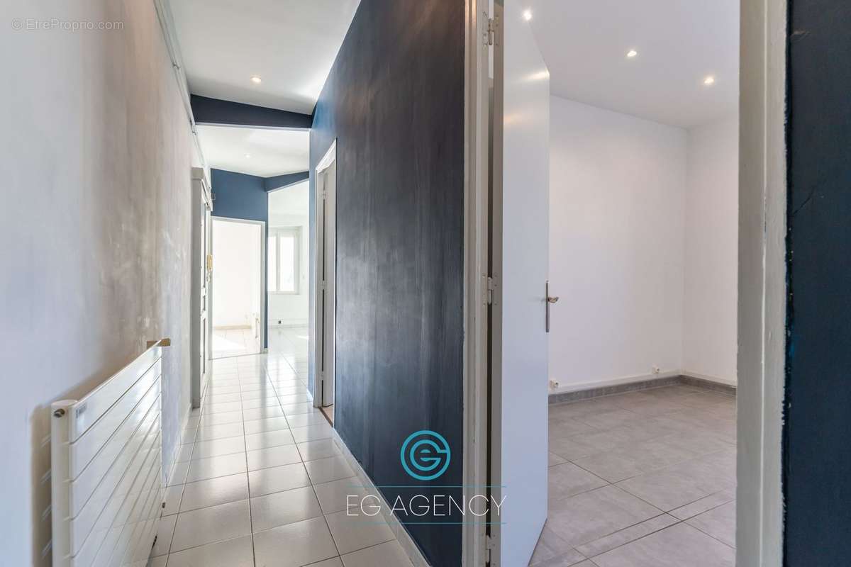 Appartement à MARSEILLE-12E