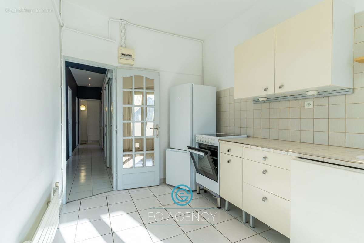 Appartement à MARSEILLE-12E